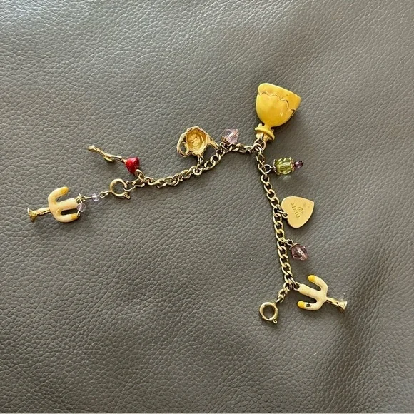 Vintage Disney Charm Bracelet - Picture 2 of 4